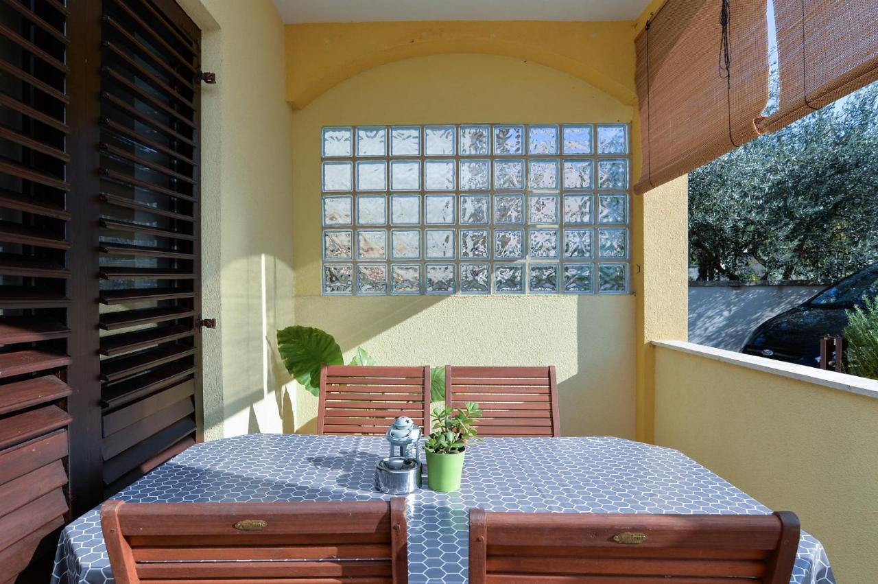 Apartment Jadranko 1761 Peroj Dış mekan fotoğraf